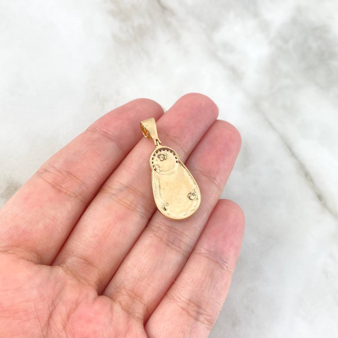 Dije Virgen del Carmen 5.2gr / 3.2cm / Circones Blancos Azules Oro Amarillo