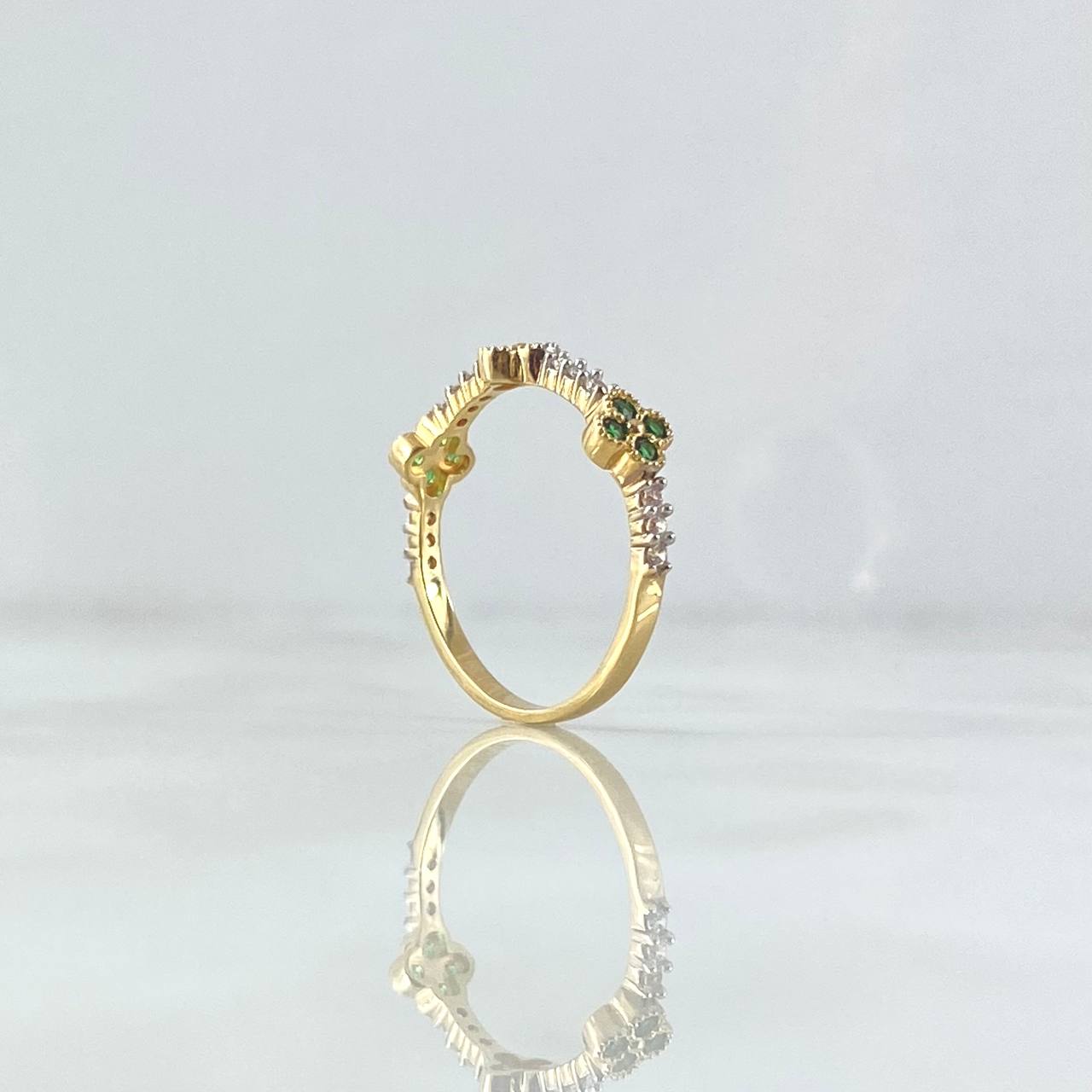 Anillo Trio De Flores 1.95gr / T6 1/4 / Circones Blancos Verdes Oro Amarillo 18K