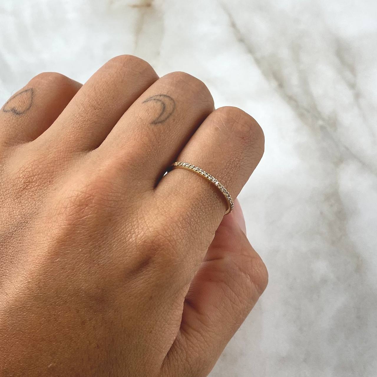 Anillo Churumbela 1.25gr / T7 3/4 / Circones Blancos Oro Amarillo 18K