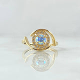 Anillo Solitario Esfera Abrazada Translucido 2.45gr / T5 1/2 / Circones Blancos Oro Amarillo 18K ©