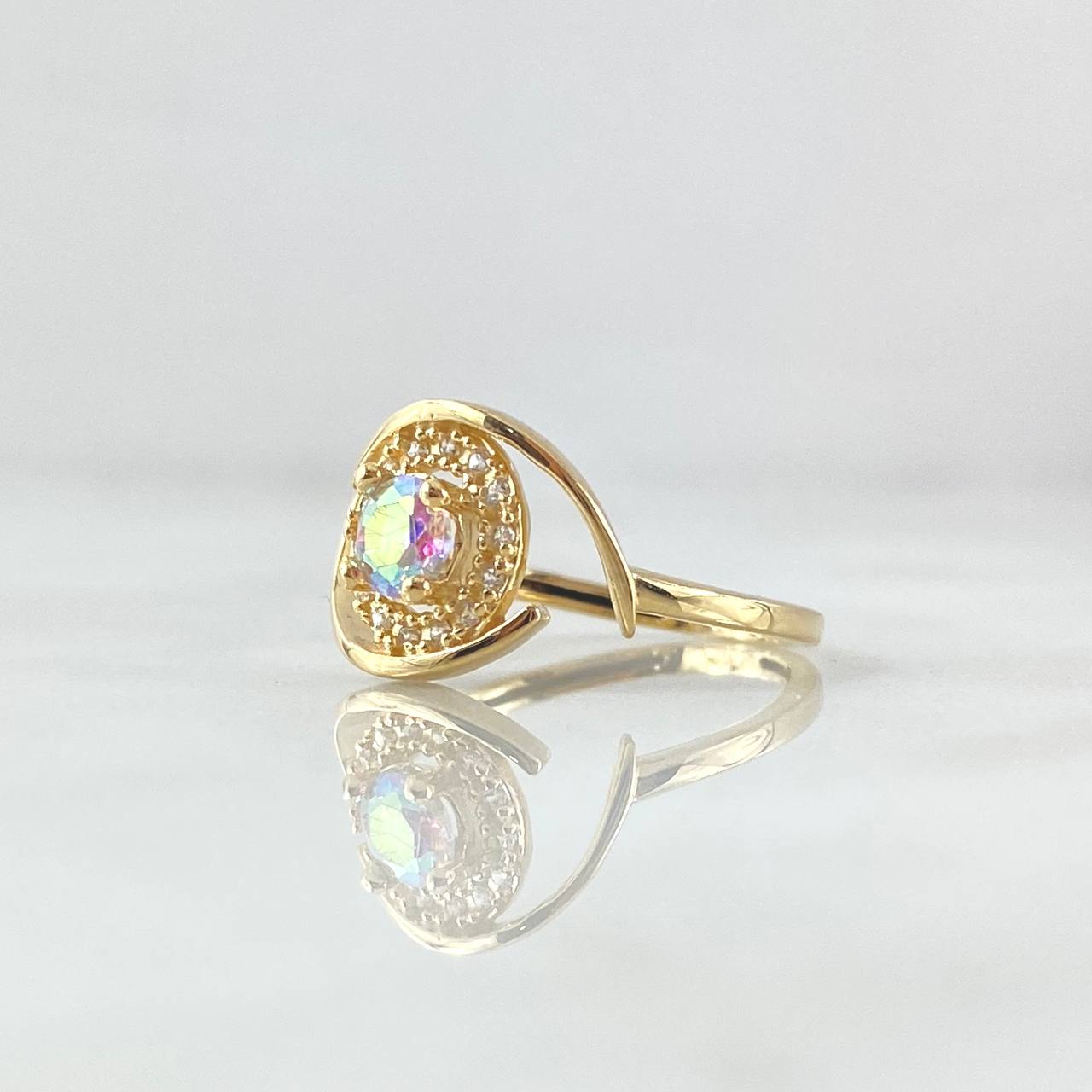 Anillo Solitario Esfera Abrazada Translucido 2.45gr / T5 1/2 / Circones Blancos Oro Amarillo 18K ©