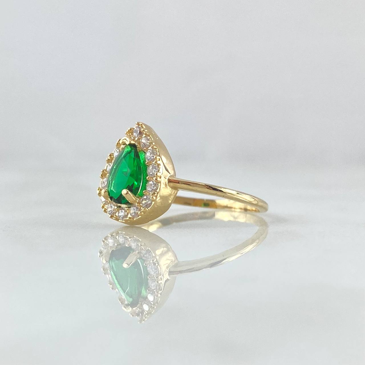Anillo Solitario Halo Gota 2.2gr / T6 3/4 / Circones Blancos Verde Oro Amarillo 18K ©