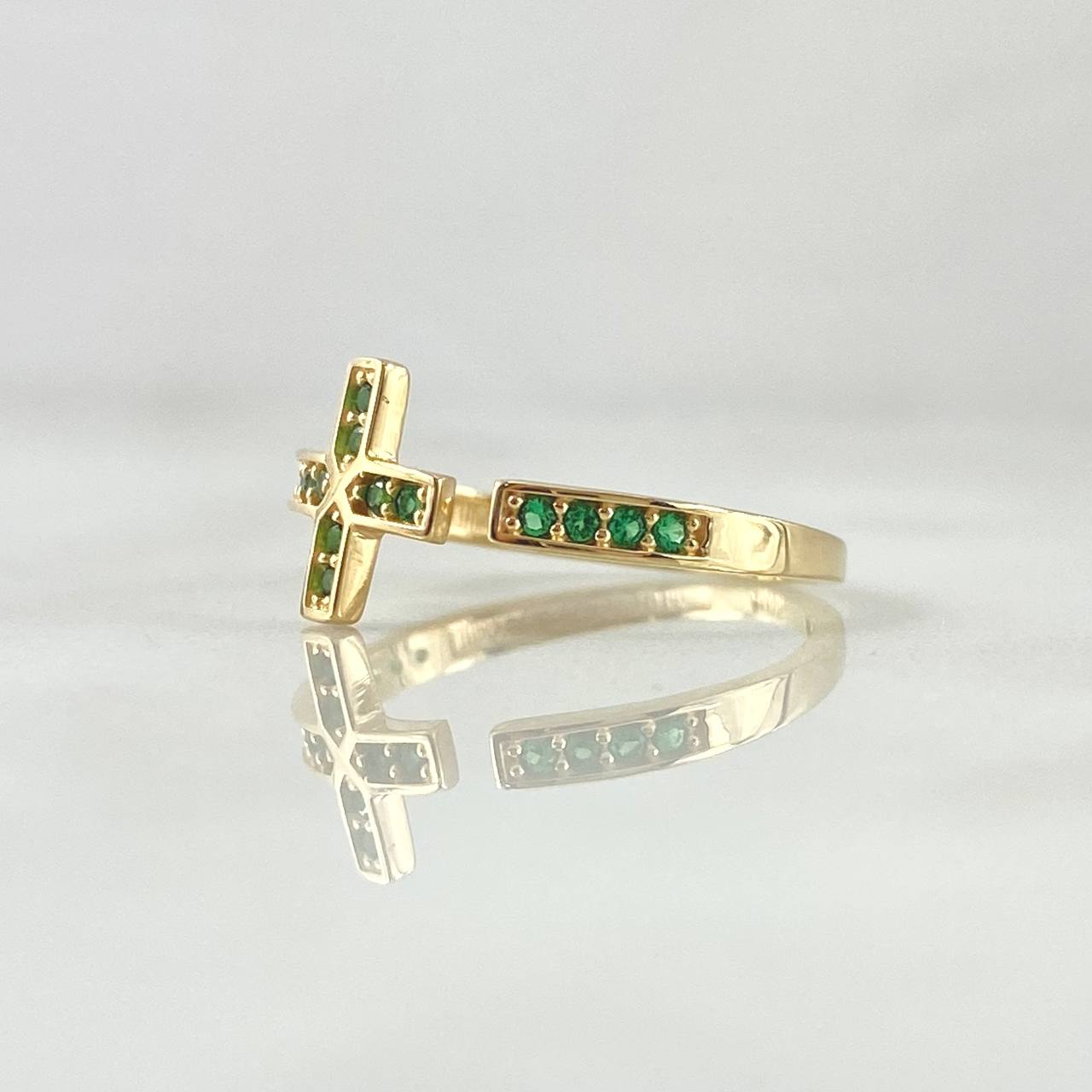 Anillo Crúz Abrazo 1.85gr / T6 3/4 / Circones Verdes Oro Amarillo 18K ©