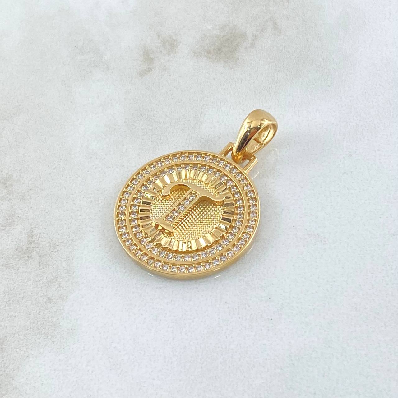 Dije Medalla Letra T 4.2gr / 3cm / Oro Amarillo 18K