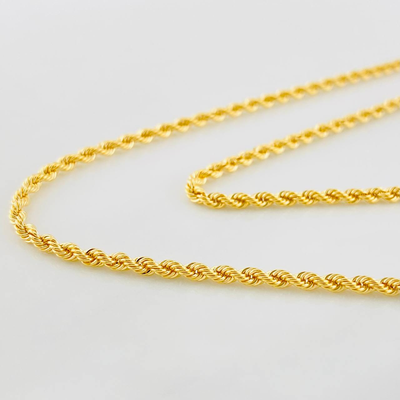 Cadena Lazo 2.7g / 45cm / 2.2mm Oro Amarillo 18K