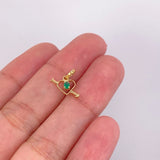 Dije Corazón Flechado Esmeralda 6pts 0.35g / 1.3cm Oro Amarillo 18K