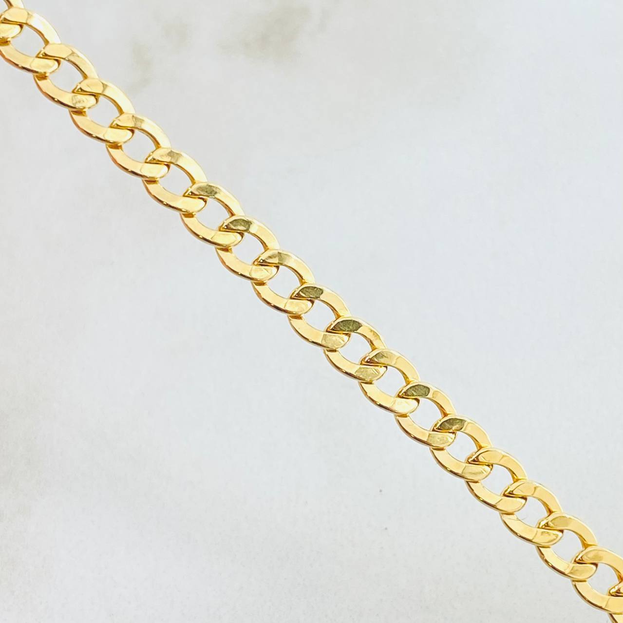 Cadena Cubana 6.95gr / 60cm / Oro Amarillo +1 18K