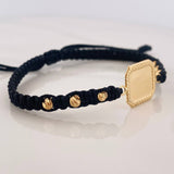 Pulsera Tejida Negra Placa Cuadrada Oro Amarillo 18K