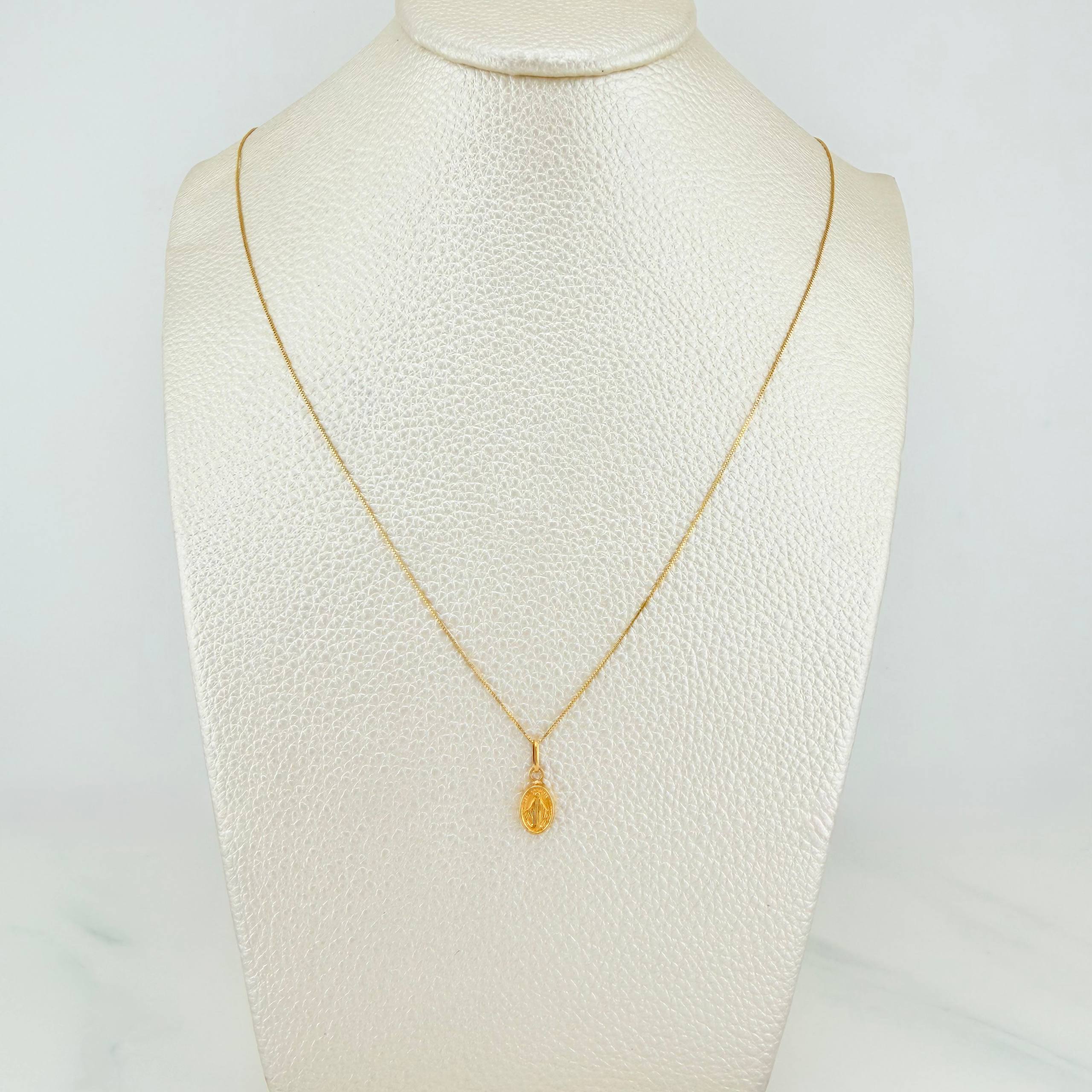 Set Cadena Veneciana + Dije Virgen Milagrosa / 1,2gr / 45 cm Oro Amarillo 18K
