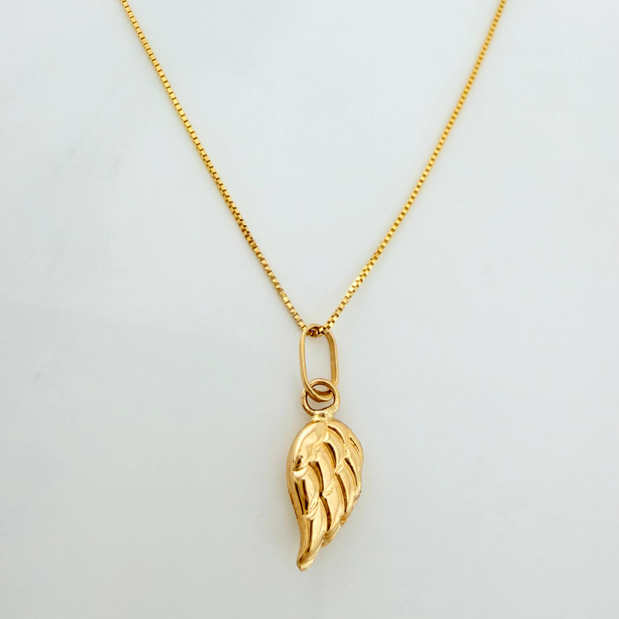Set Cadena Veneciana + Dije Ala / 1,05gr / 45 cm Oro Amarillo 18K