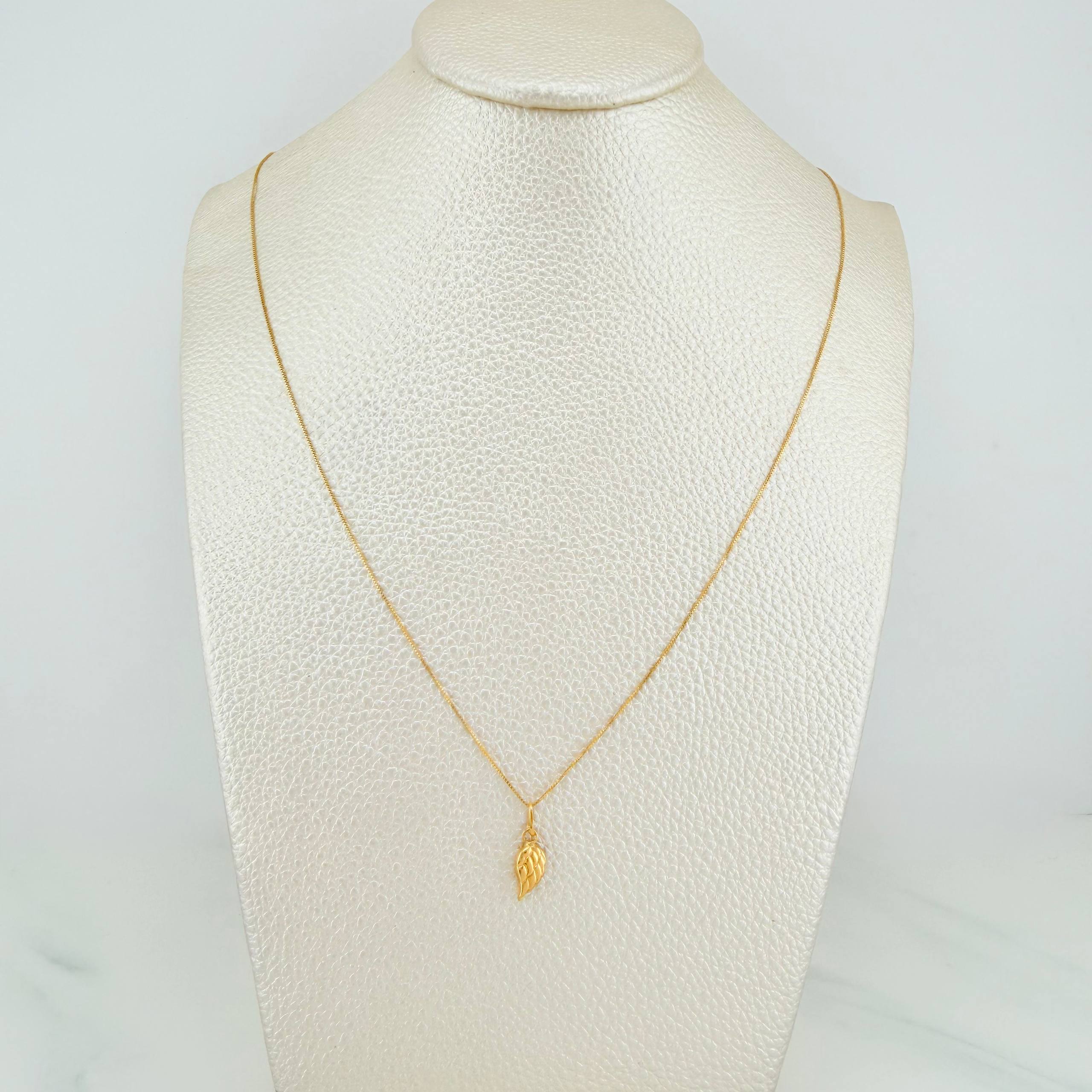 Set Cadena Veneciana + Dije Ala / 1,05gr / 45 cm Oro Amarillo 18K