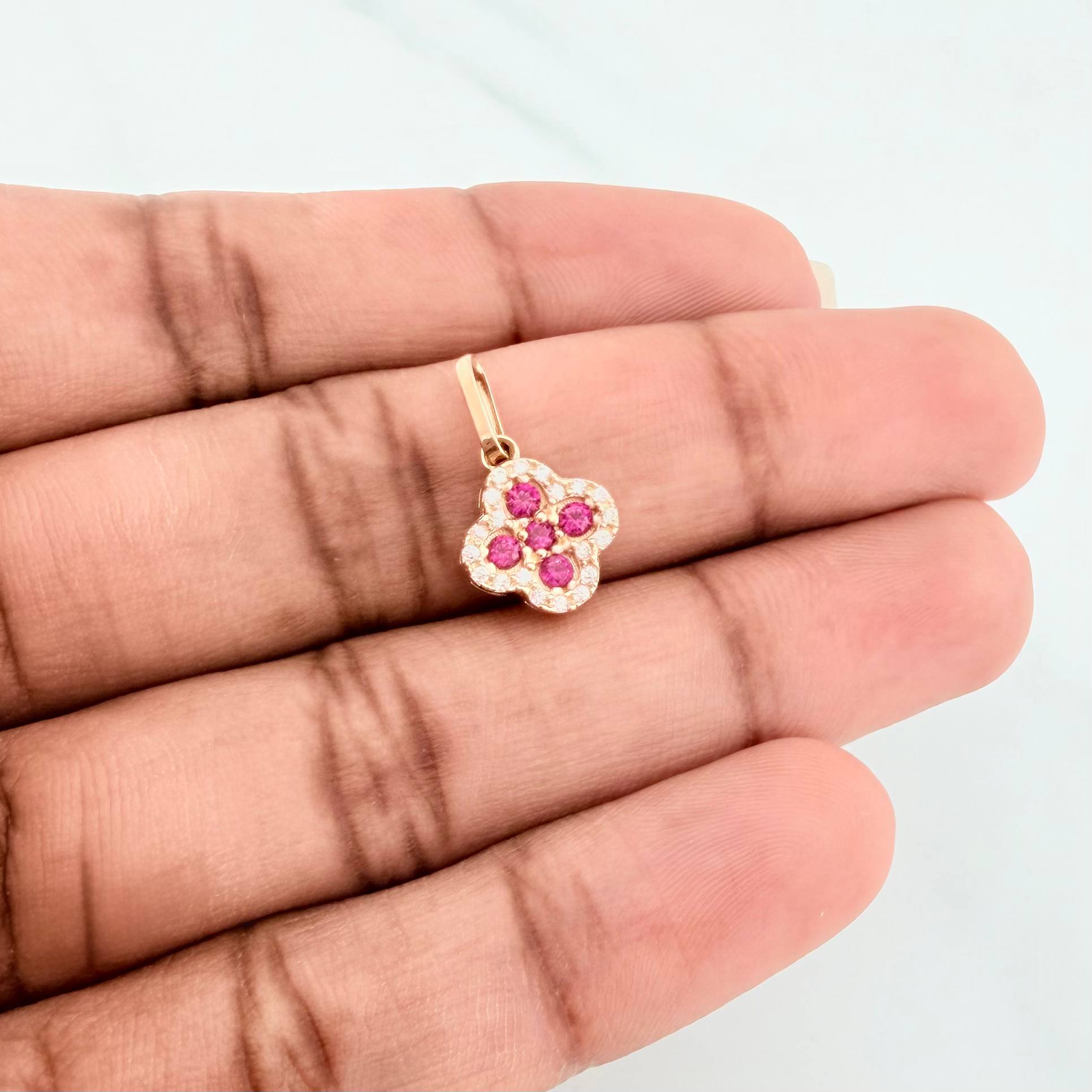 Dije Trebol 1.25 g / 2 cm Oro Amarillo 18K