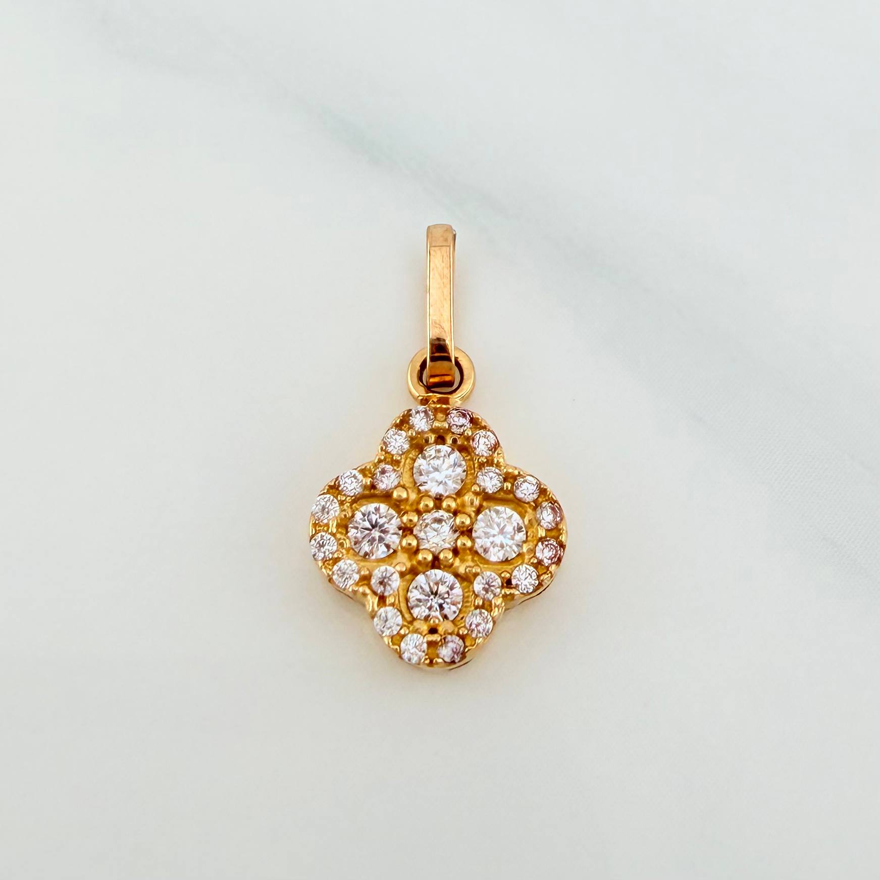 Dije Trebol 1.15 g / 1.8 cm Oro Amarillo 18K