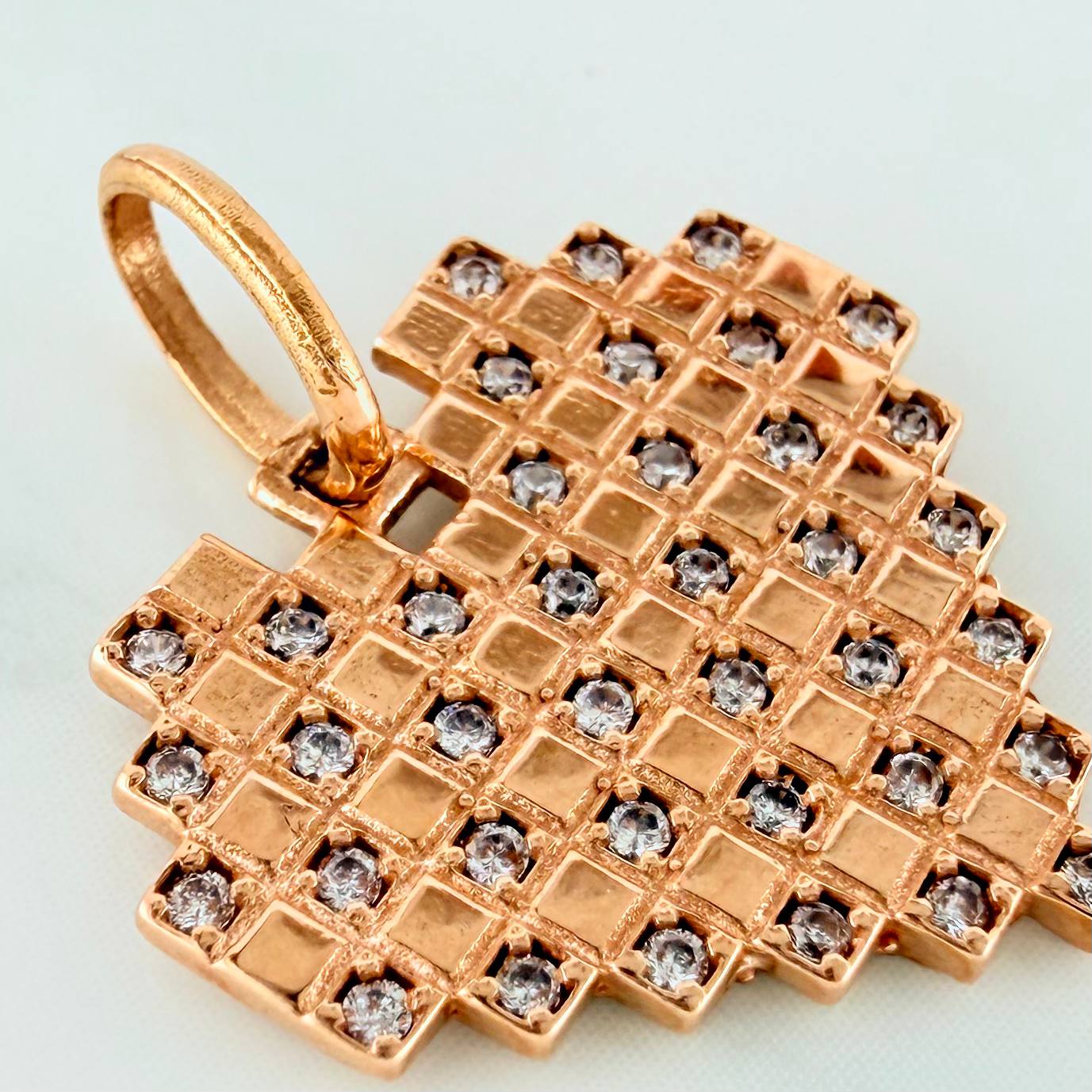 Dije Cuadricula Corazón 2.15 g / 2.1 cm Oro Rosa 18K