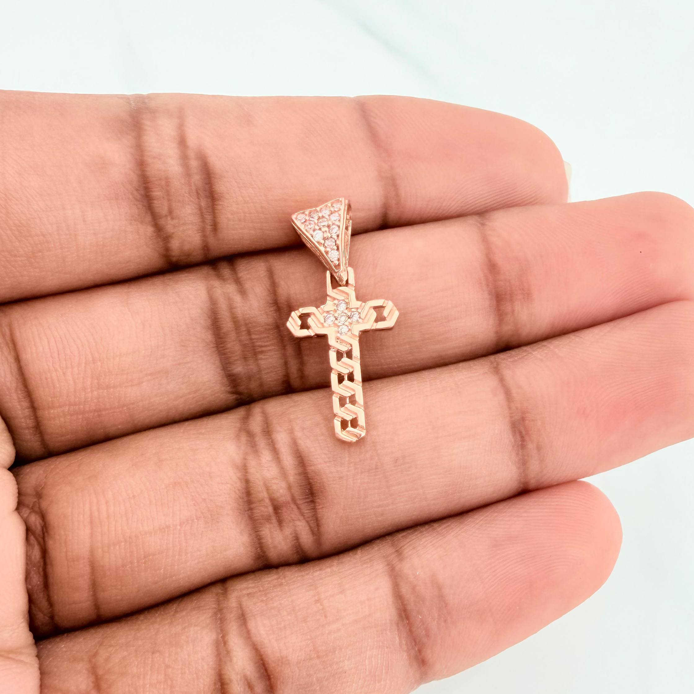 Dije Cruz 1.2 g / 2.2 cm Oro Rosa 18K