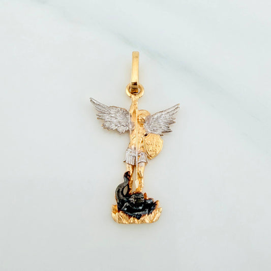 Dije San Miguel Arcangel 1.7 g / 2.5 cm Tres Oros 18K