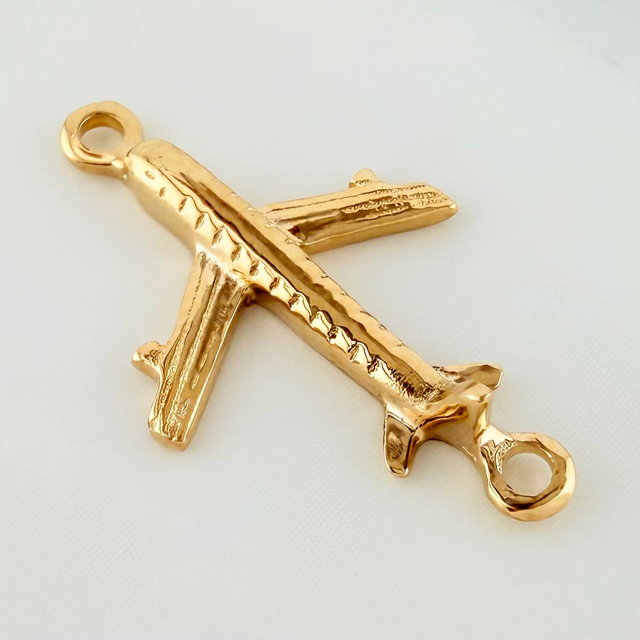 Herraje Avion 0.9 g / 2.2 cm Oro Amarillo 18K