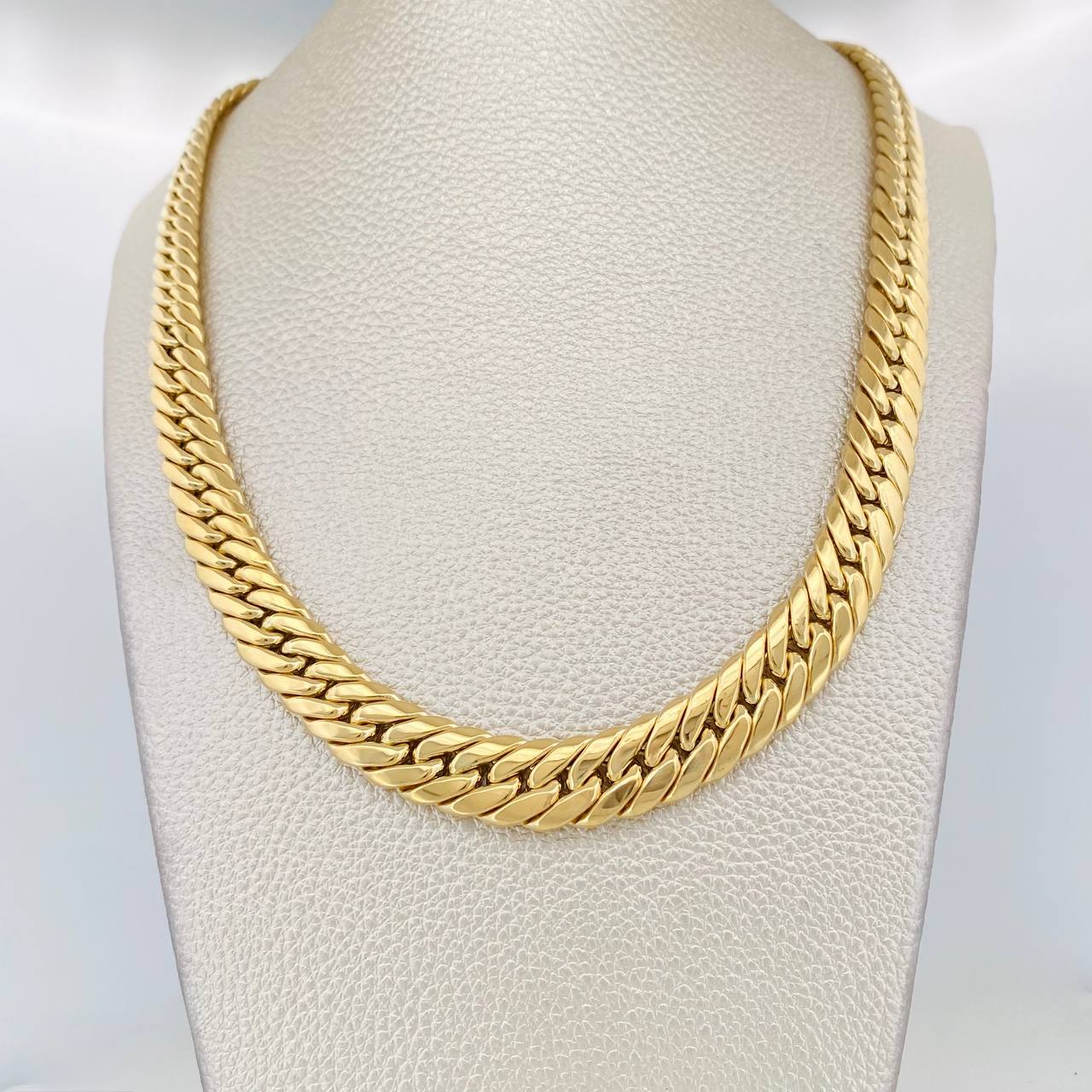 Cadena Serpiente 39.35g / 40cm / 11.3mm Oro Amarillo 18K