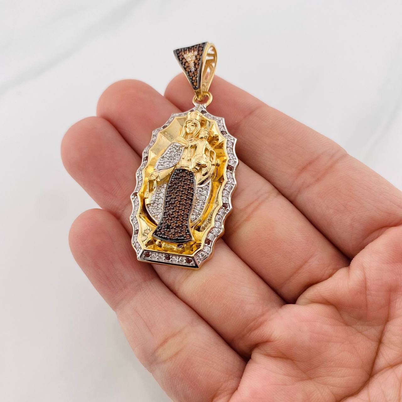 Dije Virgen del Carmen 13.15g / 5cm Tres Oros 18K