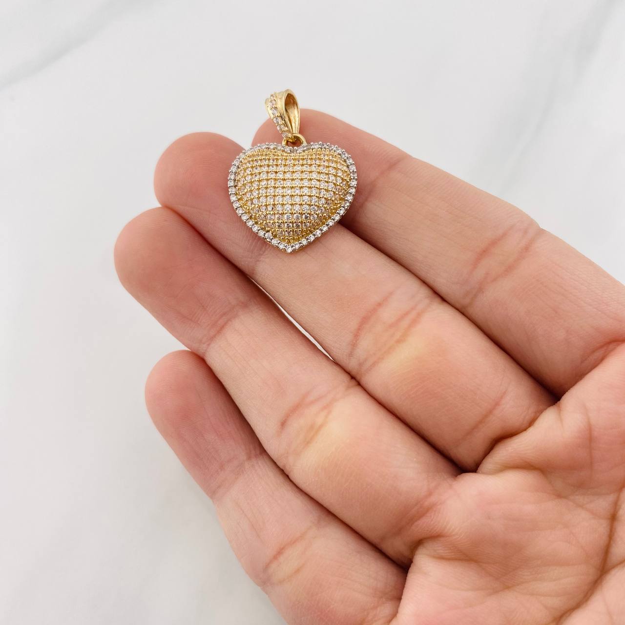 Dije Corazon Tupido 3.3g / 2.05cm Dos Oros Amarillo Blanco 18K