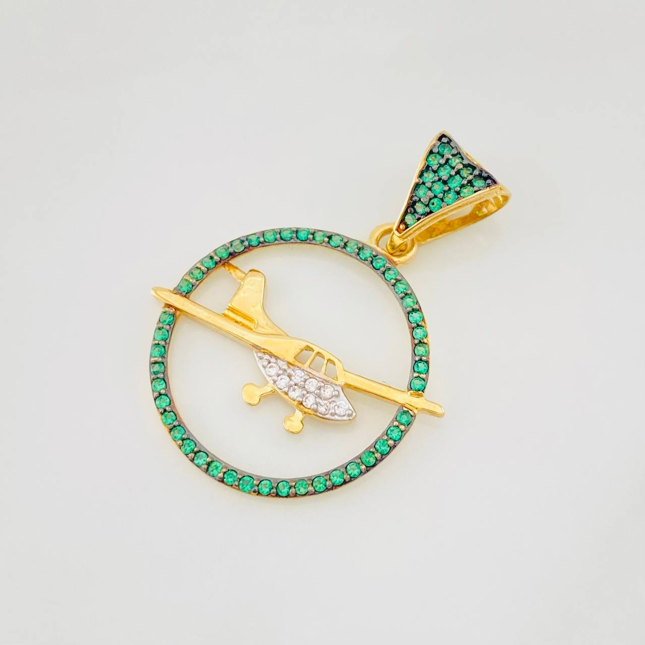 Dije Avioneta 2.55g / 3cm Tres Oros 18K