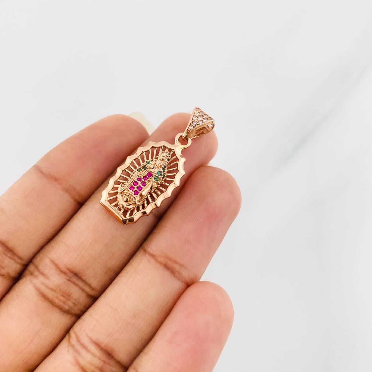 Dije Virgen de Guadalupe 2.9g / 3cm Oro Rosa 18K