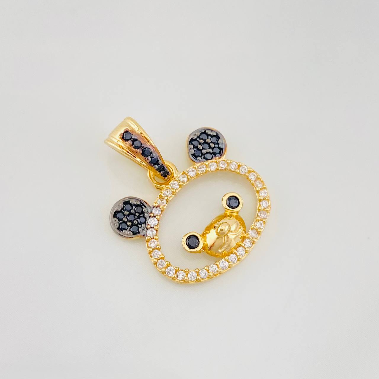 Dije Rostro Oso 1.8g / 2cm Dos Oros Negro Amarillo 18K