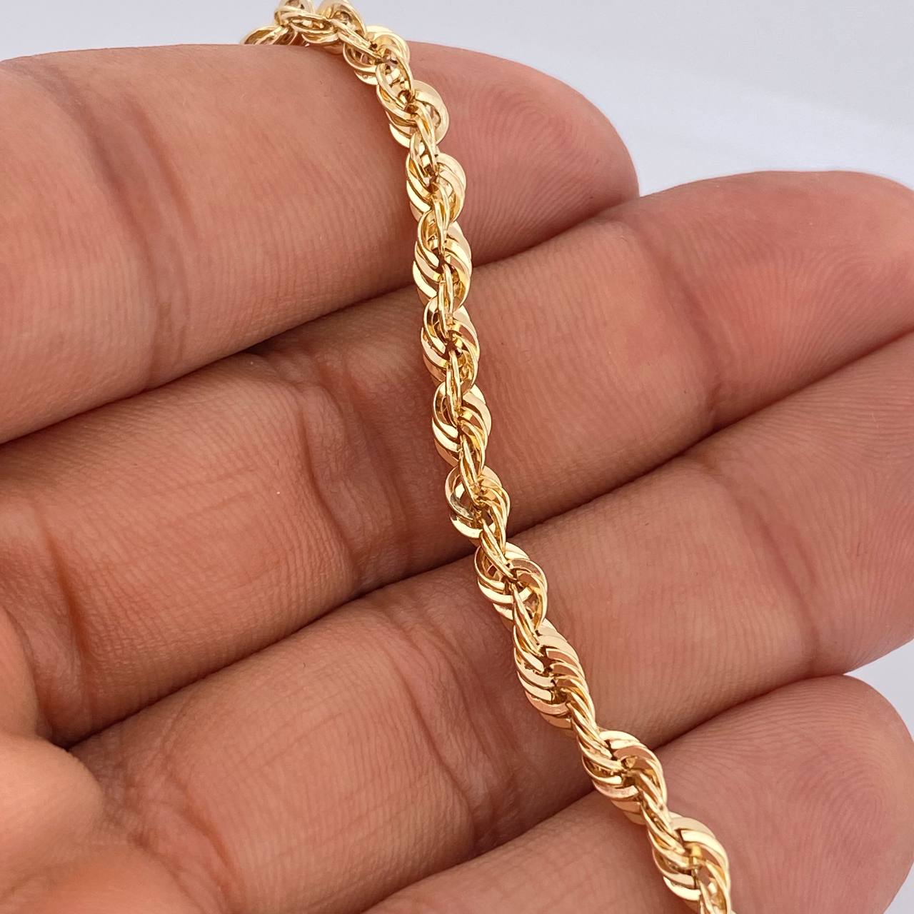 Pulso Lazo 2.7gr / 19.3cm / Oro Amarillo +3 14K Italy $