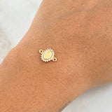 Herraje Virgen Milagrosa 0.5gr / 1.3cm / Circones Blancos Oro Amarillo 18K *