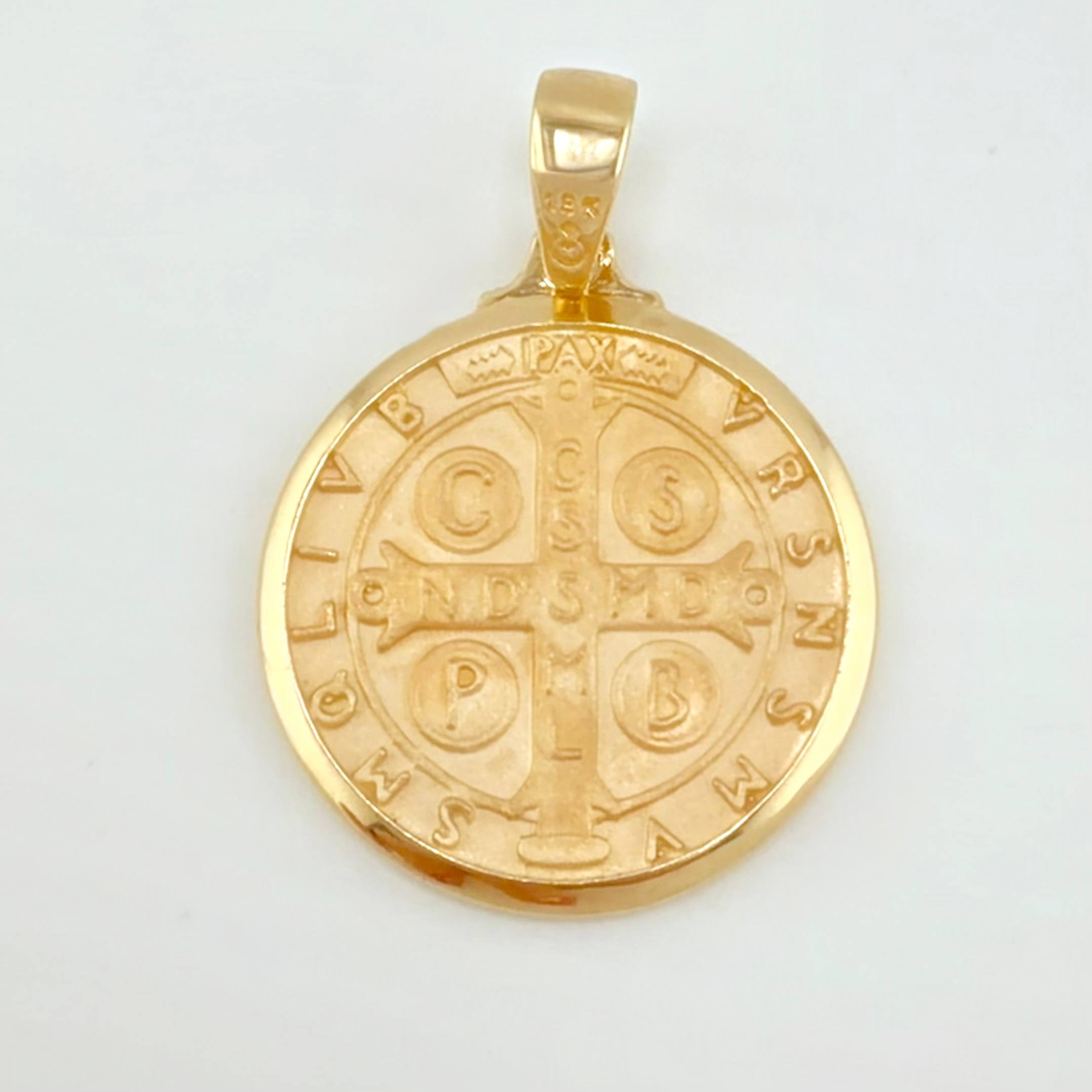 Dije San Benito 14gr / 4.2cm / Oro Amarillo 18K ©