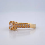 Anillo Halo Cuadrado 2.45gr / T6 1/4 / Oro Amarillo 18K &
