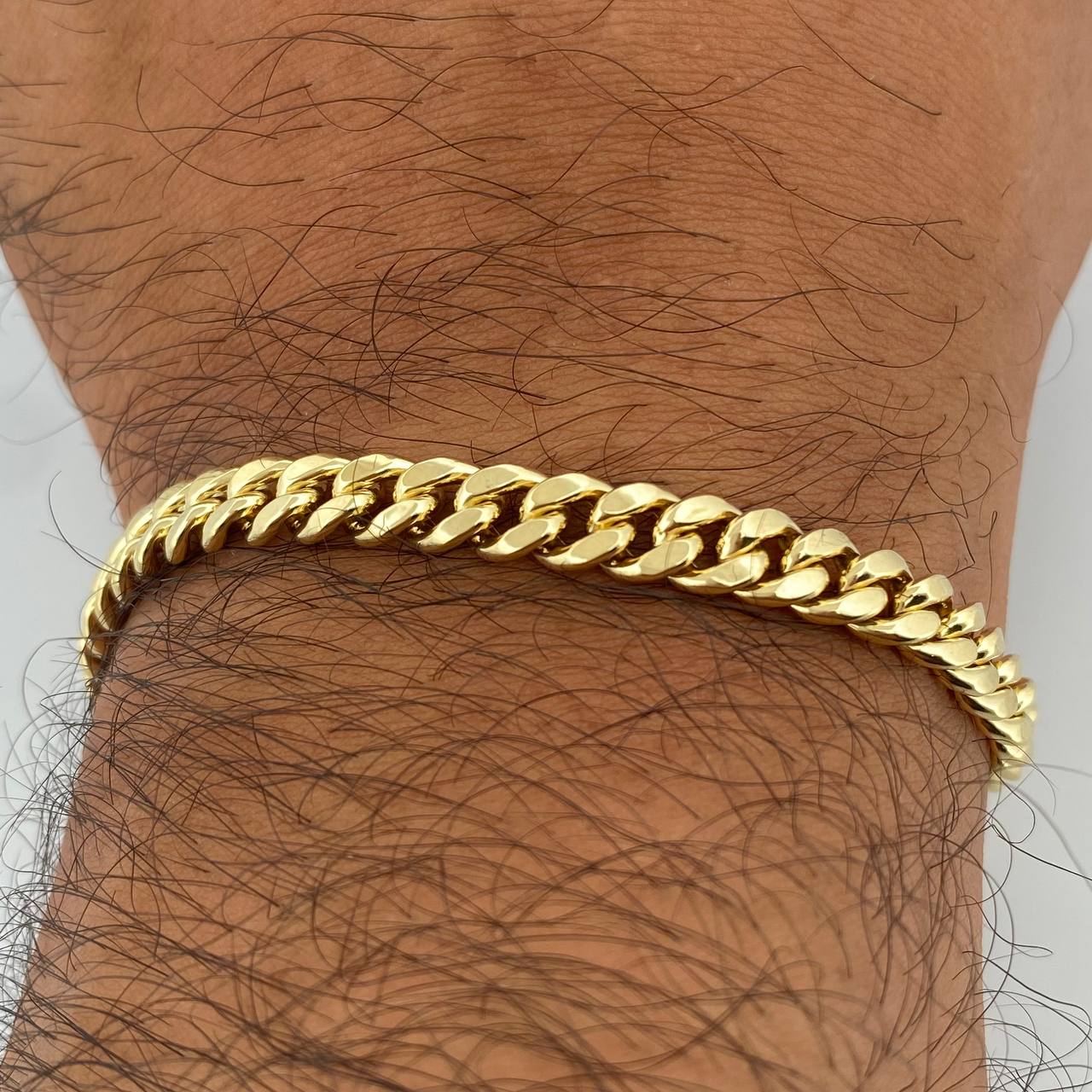 Pulso Cubano 6.55gr / 21.3cm / Oro Amarillo +1 14K Italy $