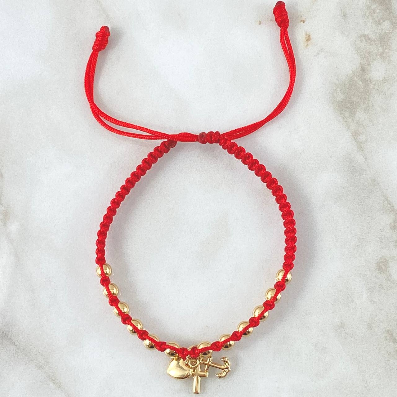 Pulsera Roja Dije Tres Gracias 1.65gr / 4mm Bolas Lisas 12 und Oro Amarillo 18K  ©