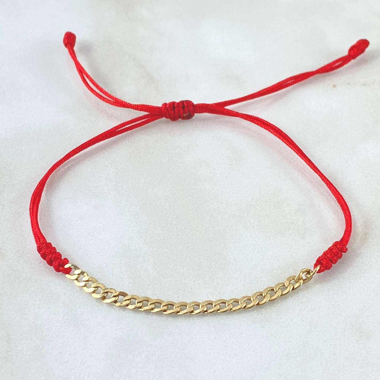 Pulsera Roja Retazo Cubano 0.5gr / 3mm Oro Amarillo 18K