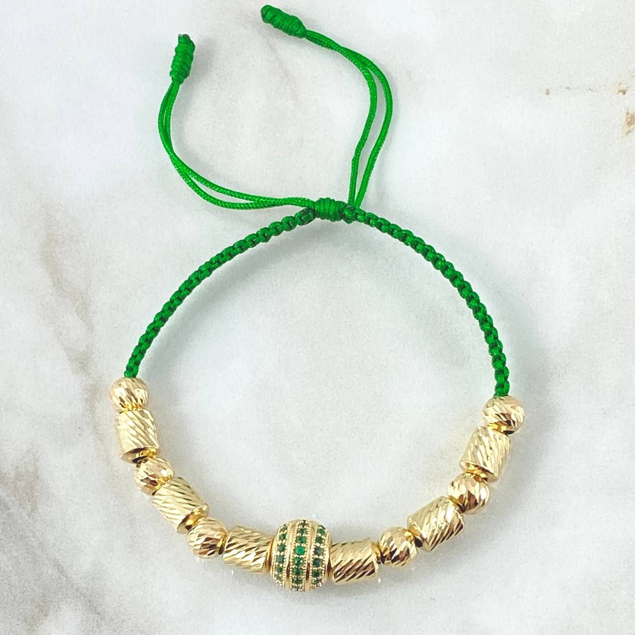 Pulsera Verde Herraje Rueda Circones Verdes 5.7gr / 6mm Bolas Diamantadas 6 und Cilindros Diamantados 6 und Oro Amarillo 18K *