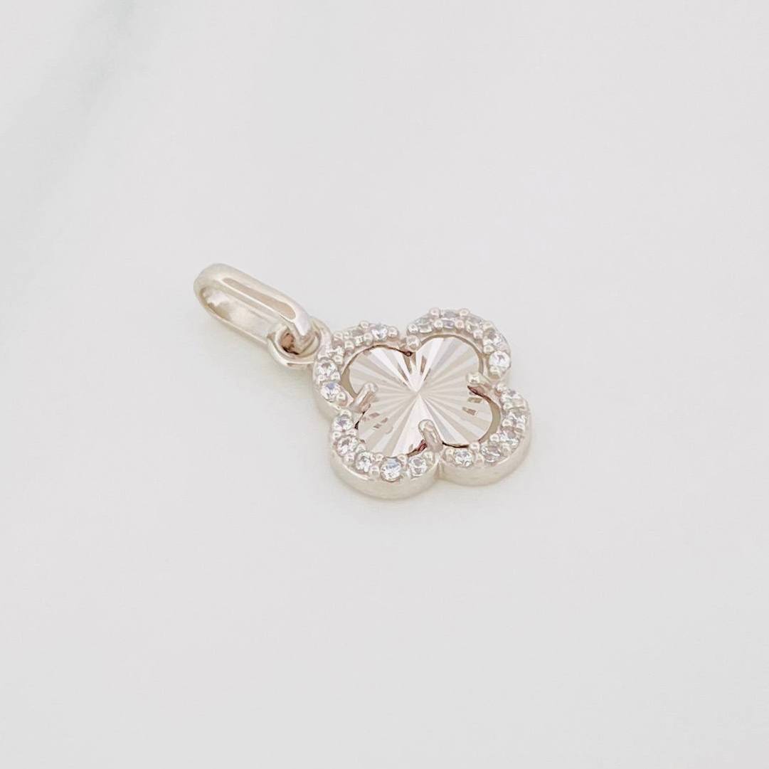 Dije Trebol 1g / 2cm Oro Blanco 18K
