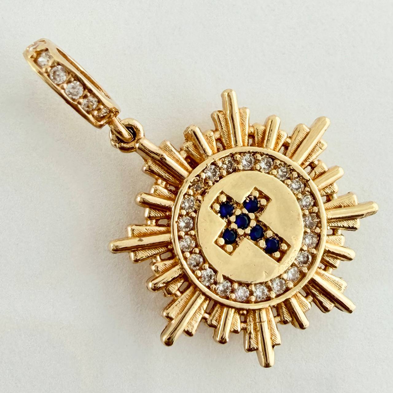 Dije Fragmento Cruz 2.35gr / 2.5cm / Oro Amarillo 18K &