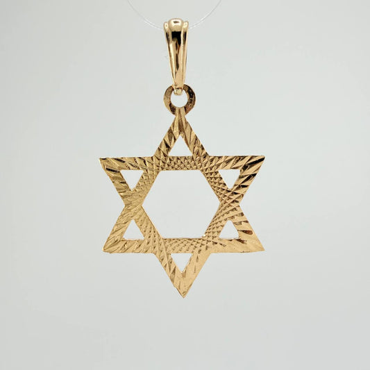 Dije Estrella De David 2.35gr / 4cm / Oro Amarillo 18K