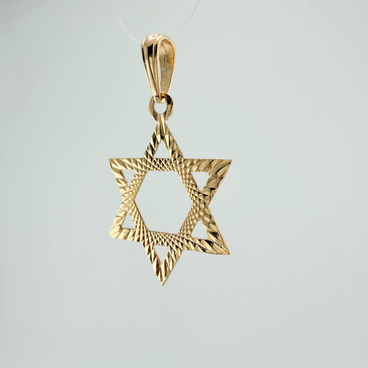 Dije Estrella De David 2.35gr / 4cm / Oro Amarillo 18K