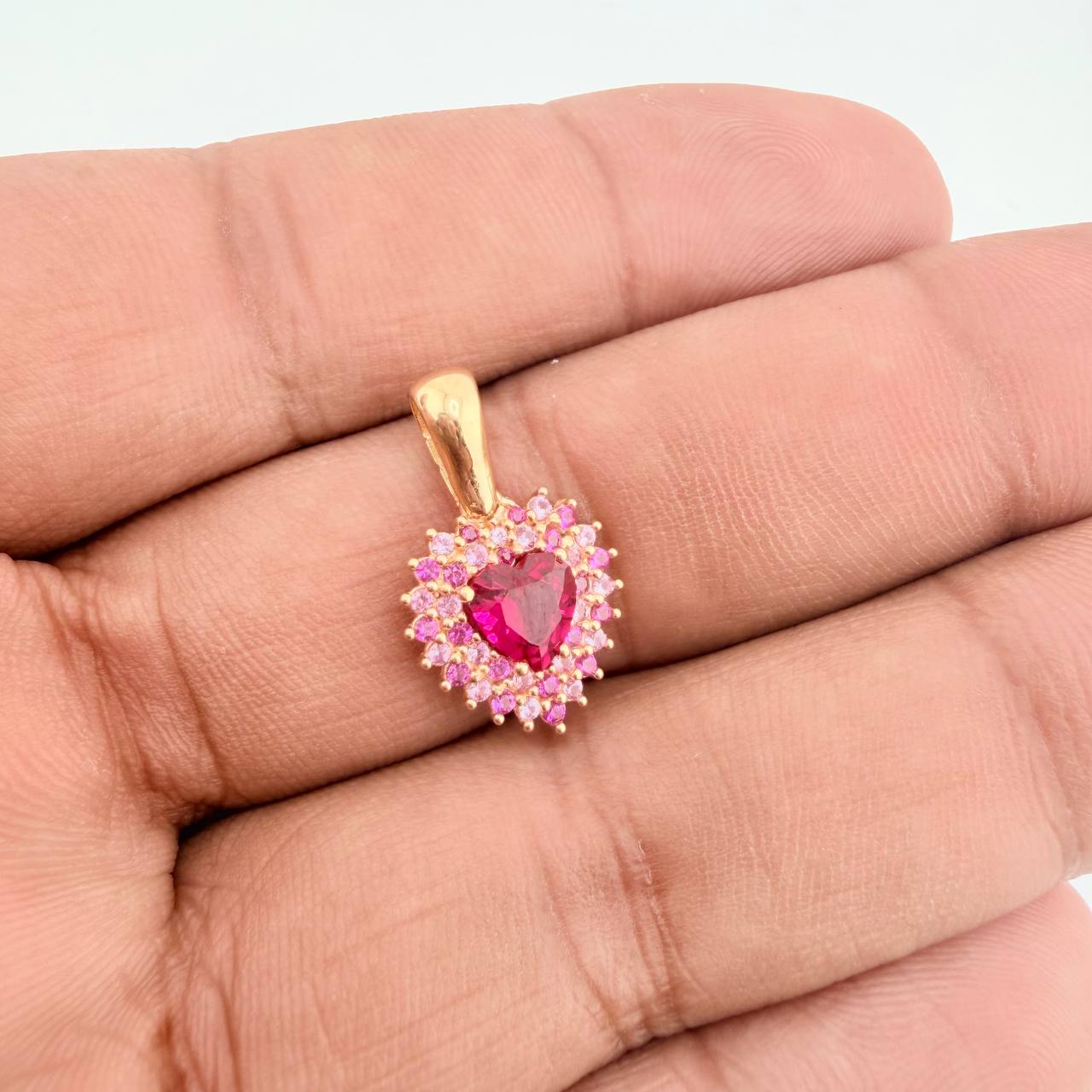 Dije Halo Corazon Tupido 2.35gr / 2cm / Oro Amarillo 18K &