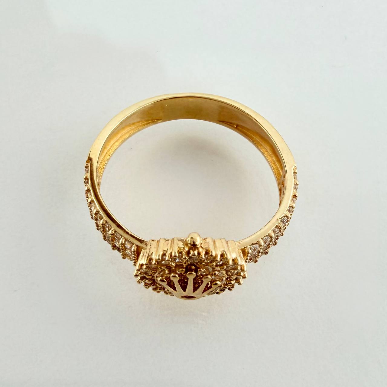 Anillo Corona 2.85gr / T5 1/2 / Oro Amarillo 18K &
