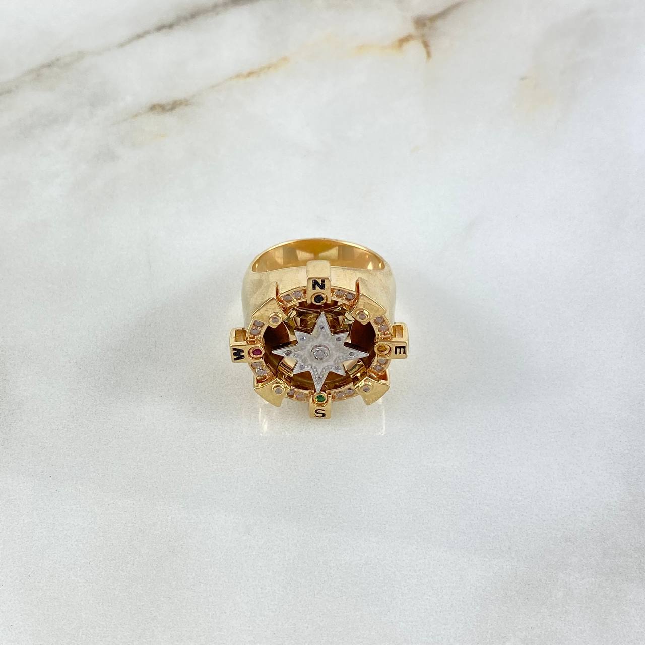 Anillo Estrella Cardinal 20.25gr / T10 / Circones de Colores Dos Oros Amarillo Blanco ©
