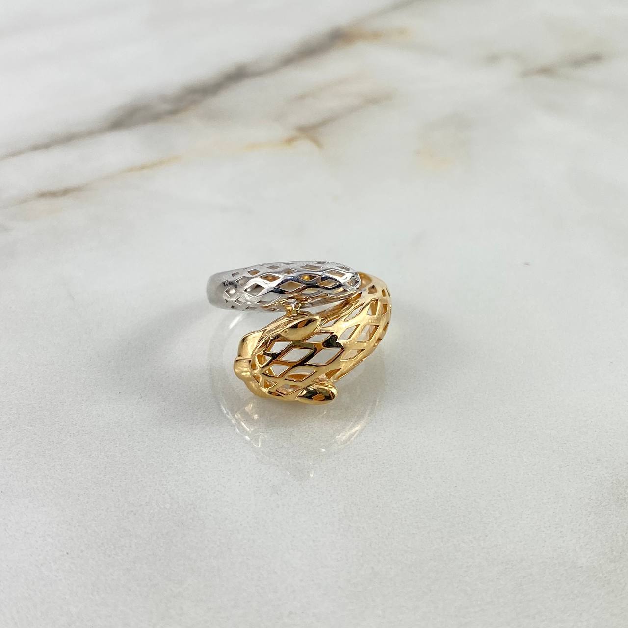 Anillo Pantera 6.4gr / T9 4/4 / Circones Negros Dos Oros Amarillo Blanco ©