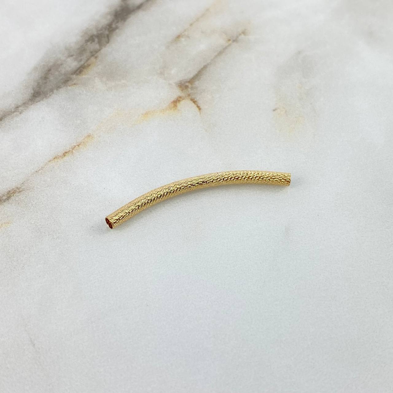 Herraje Tubular Escamado 0.8gr / 4cm / 3mm Oro Amarillo