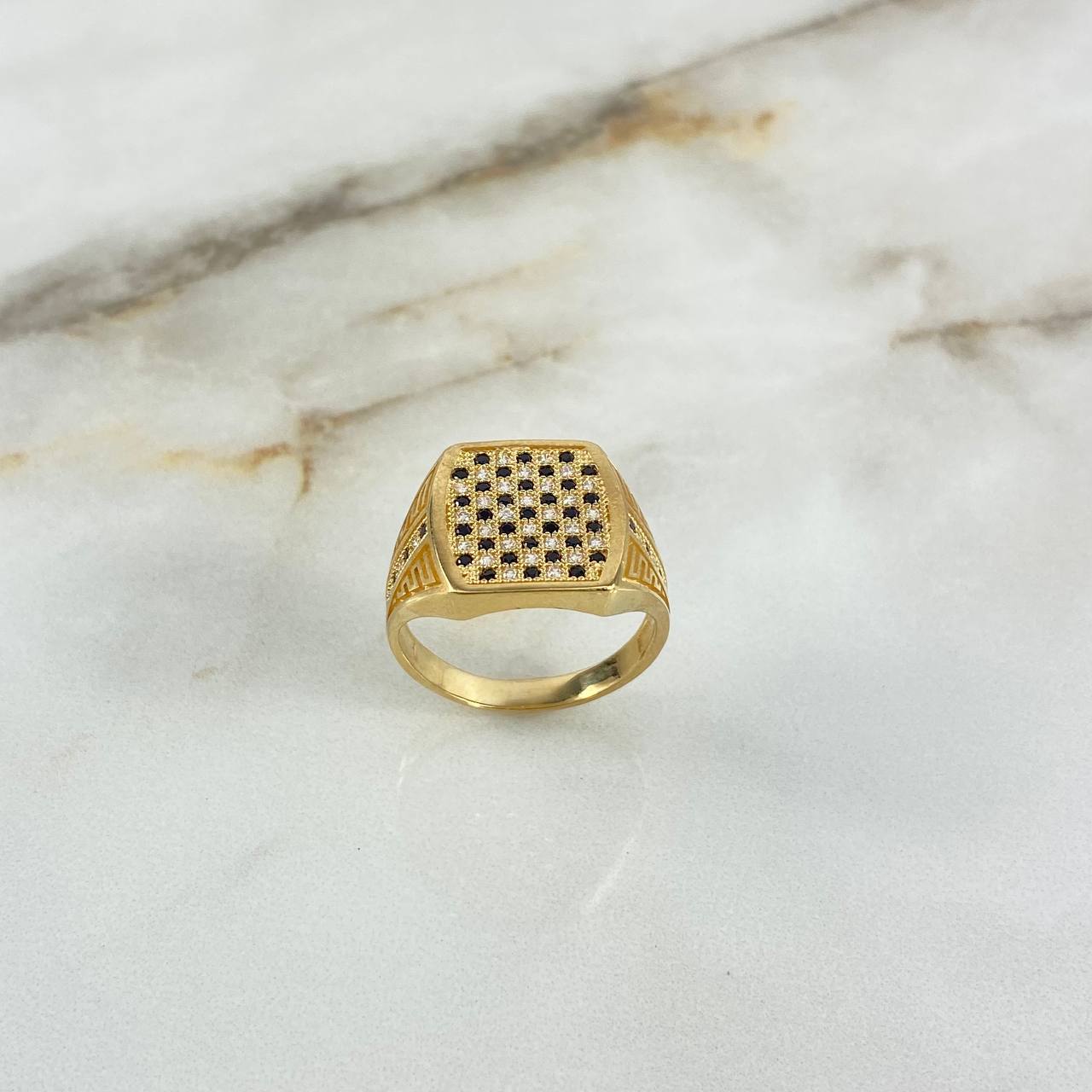 Anillo Tablero Ajedrez 6.5gr / T9 4/4 / Circones Blancos-Negros Oro Amarillo ©