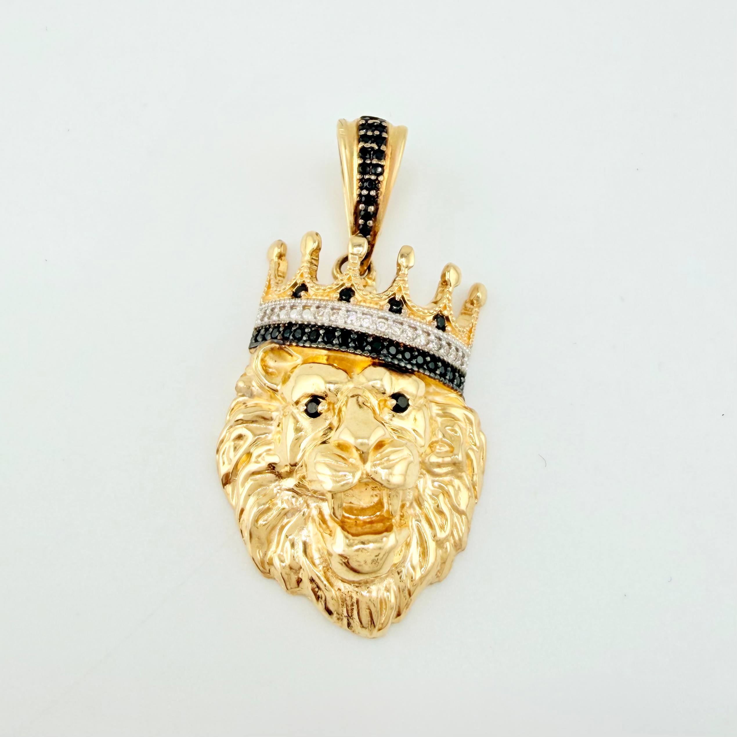 Dije Leon Corona 10.55gr / 4cm / Oro Amarillo 18K