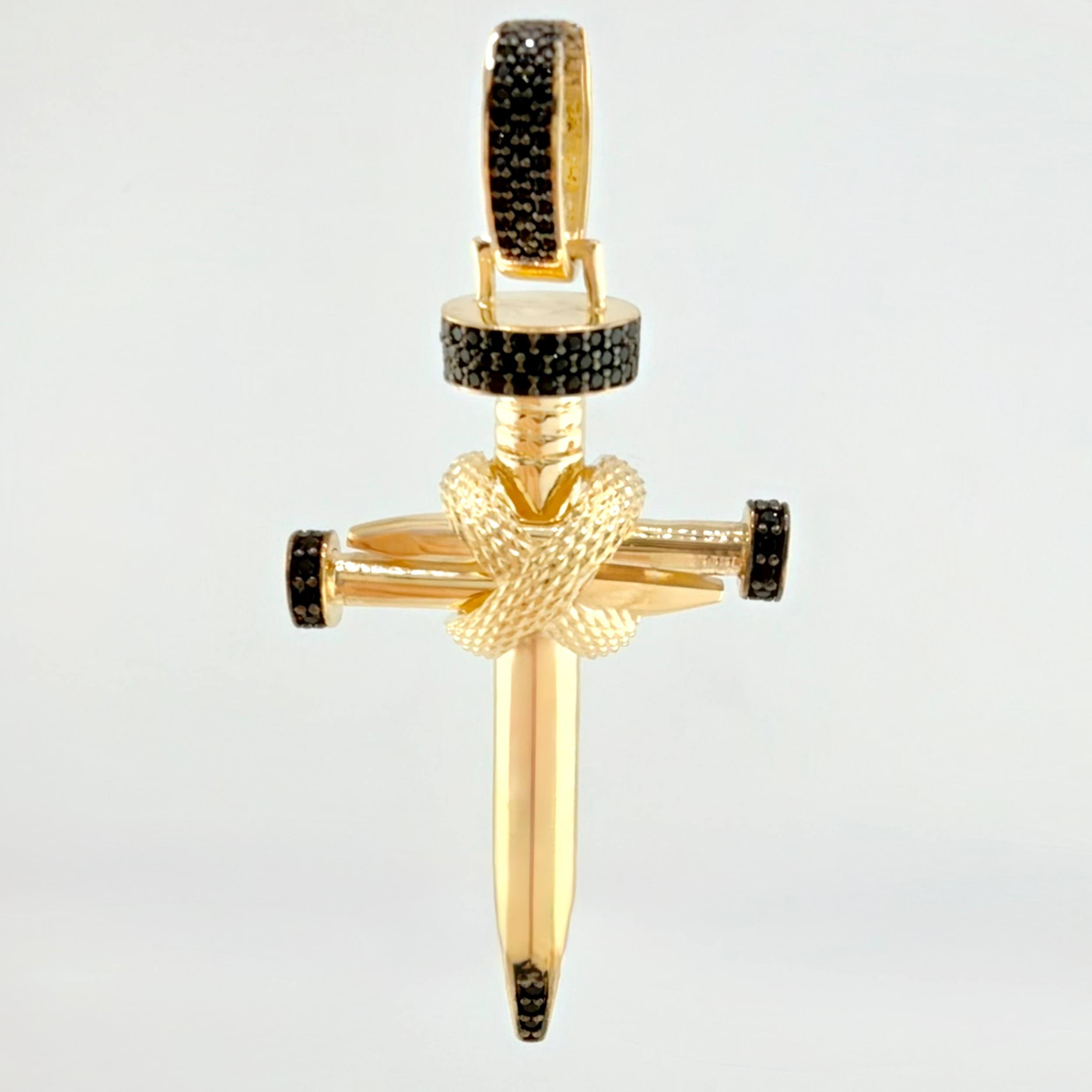 Dije Cruz Clavo 16.3gr / 7.5cm / Oro Amarillo 18K