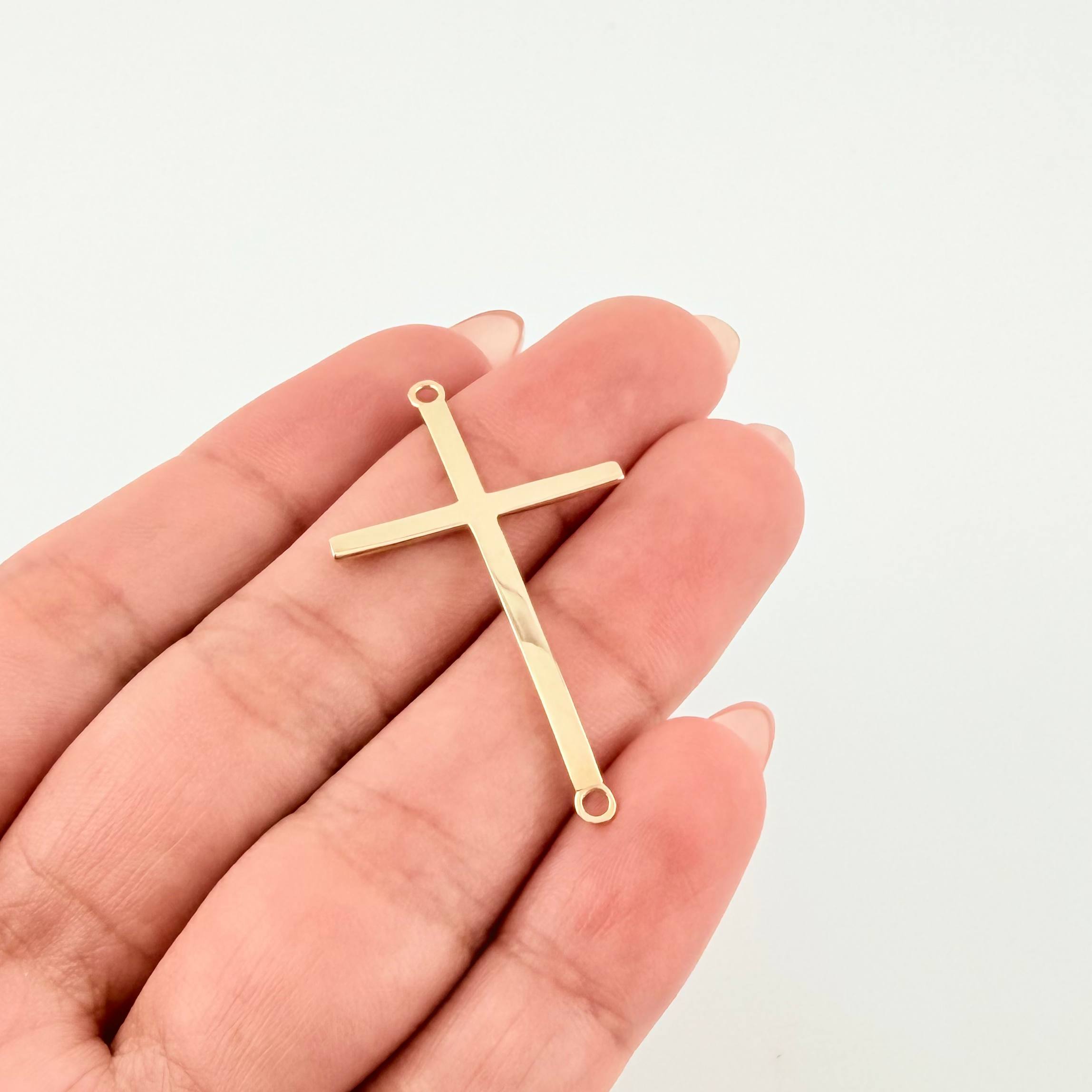Herraje Cruz Curva 1.55gr / 4cm / Oro Amarillo 18K ©