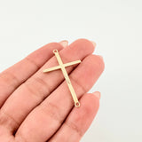 Herraje Cruz Curva 1.55gr / 4cm / Oro Amarillo 18K ©