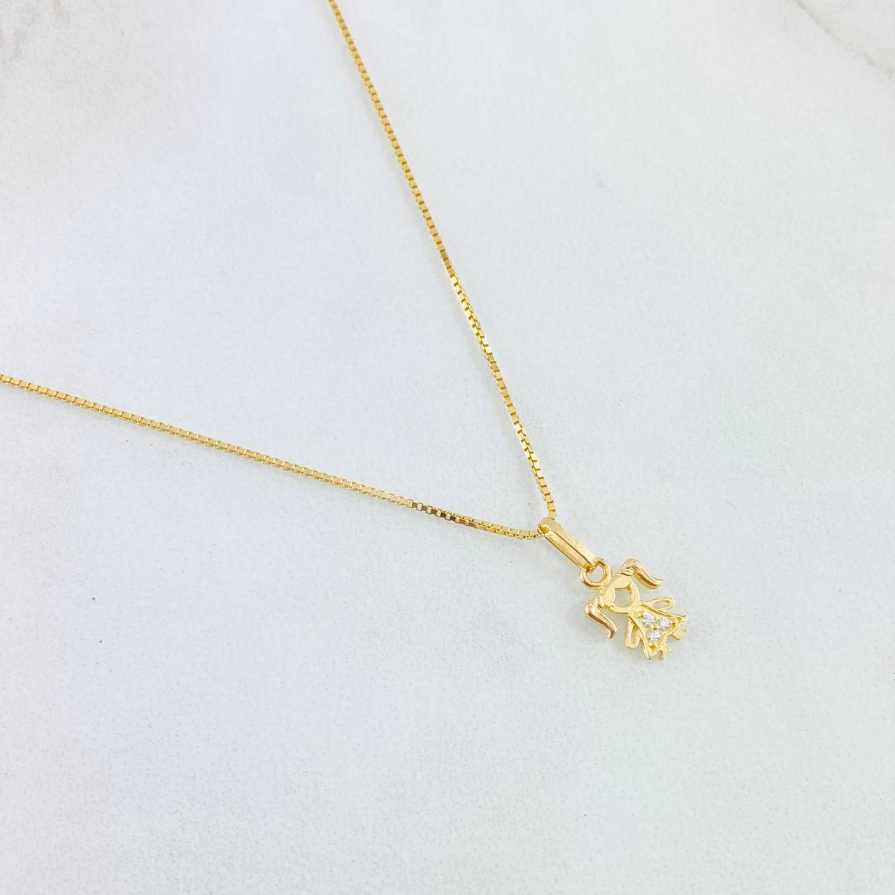 Set Cadena y Dije Veneciana + Niña 2.2gr / 45cm / Oro Amarillo 18K (Oferta)
